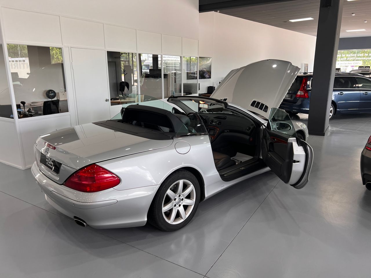 Imagen 13 del Mercedes Clase SL en Auto Select Edition, Figueres