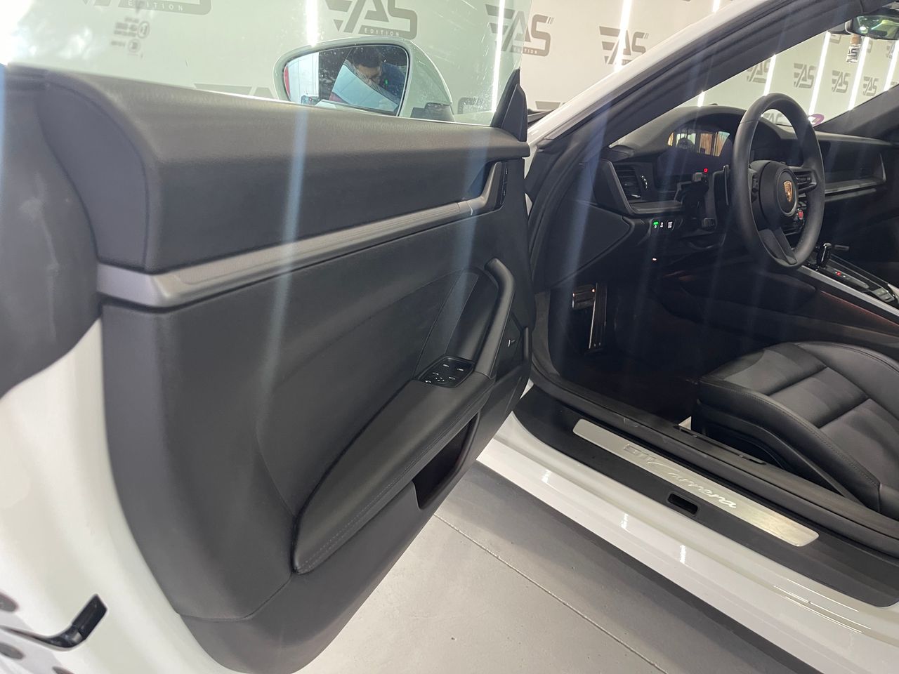 Imagen 120 del Porsche 911 en Auto Select Edition, Figueres