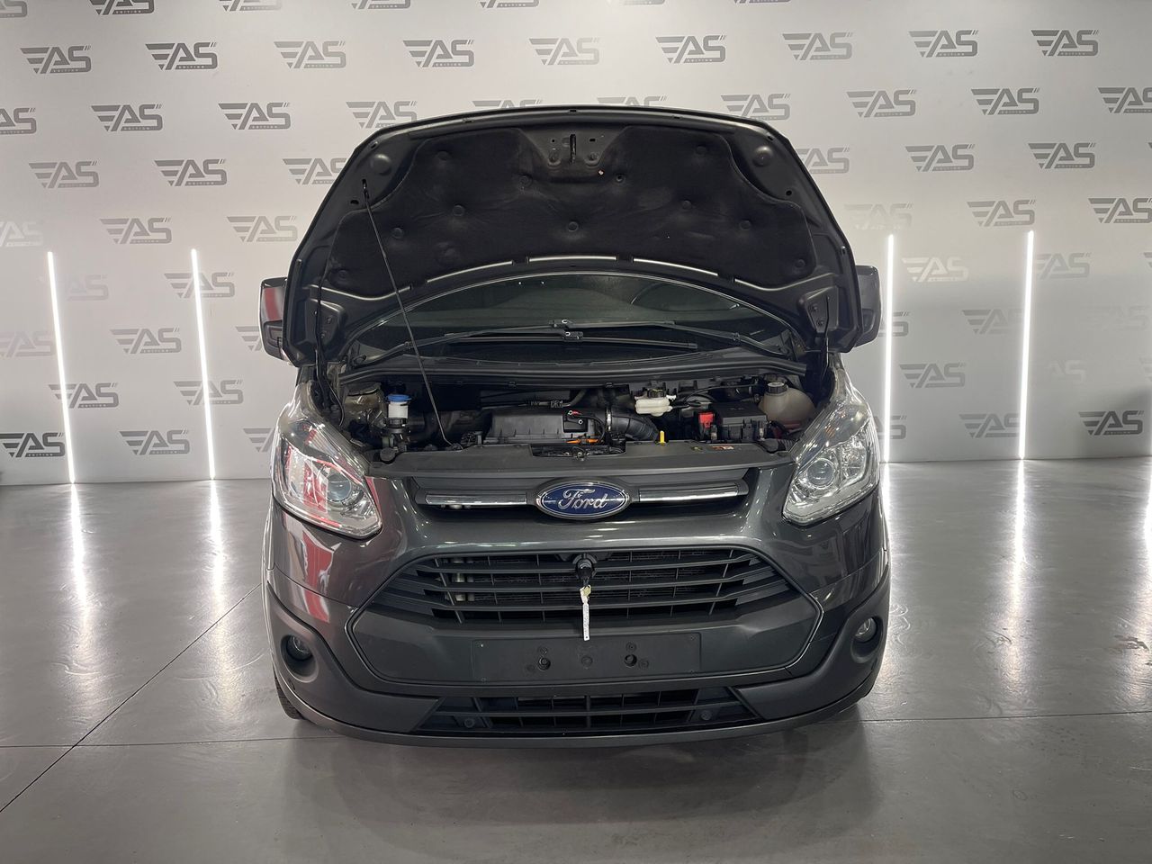 Imagen 86 del Ford Tourneo Custom en Auto Select Edition, Figueres