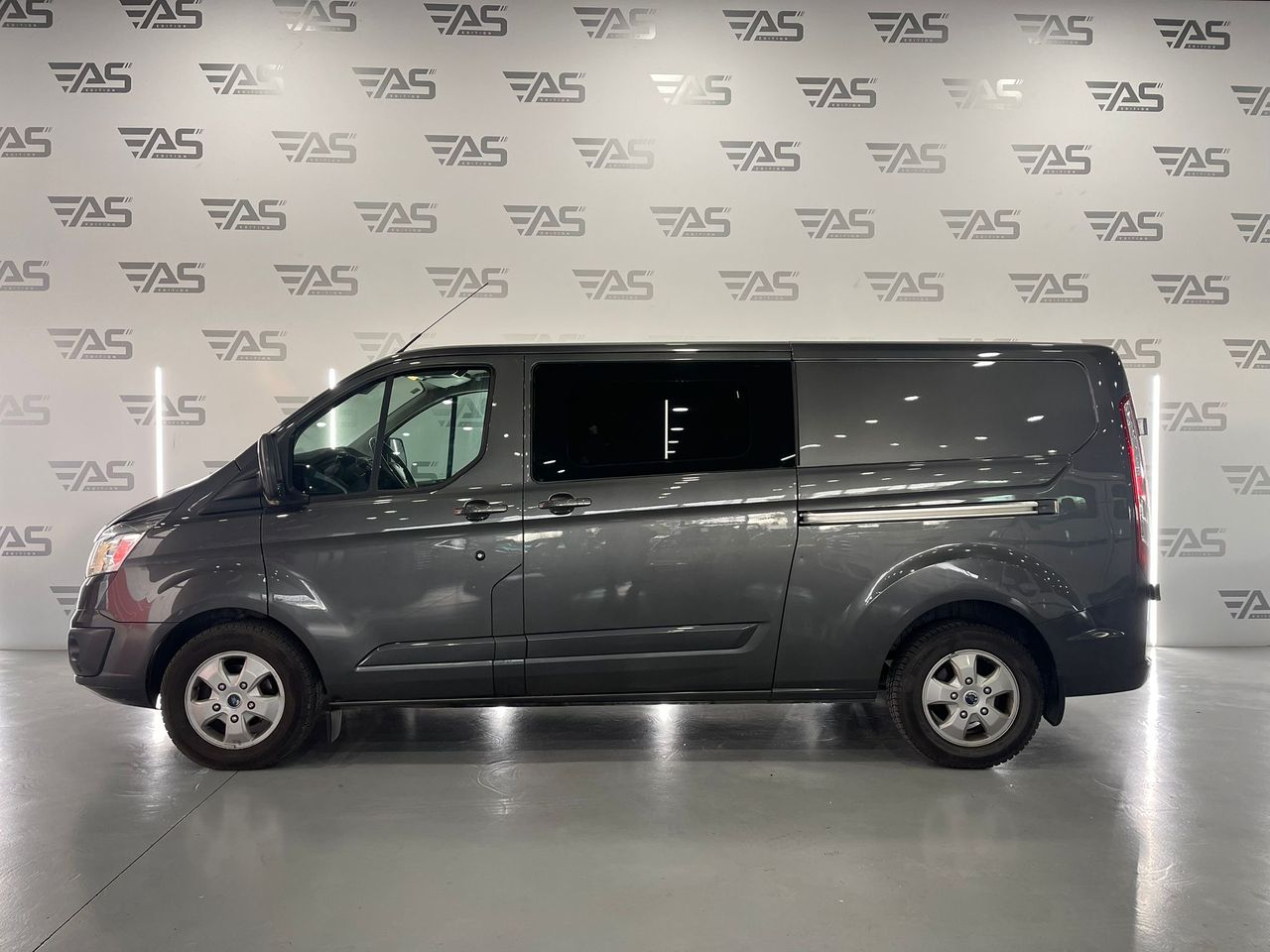 Imagen 6 del Ford Tourneo Custom en Auto Select Edition, Figueres