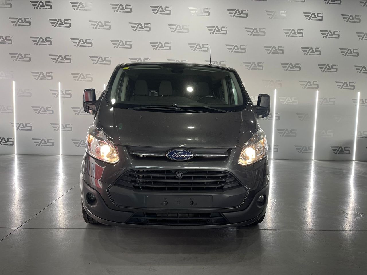 Imagen 8 del Ford Tourneo Custom en Auto Select Edition, Figueres