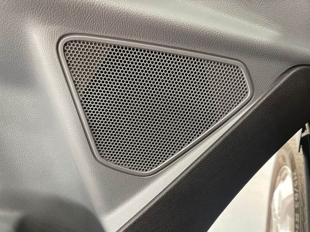 Imagen 116 del Ford Tourneo Custom en Auto Select Edition, Figueres