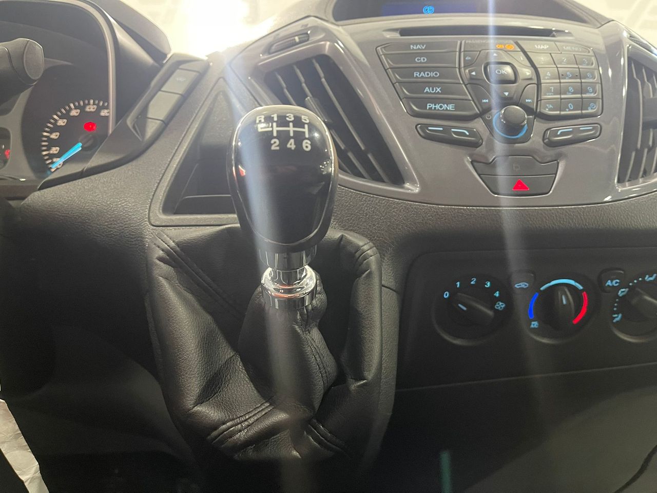 Imagen 162 del Ford Tourneo Custom en Auto Select Edition, Figueres