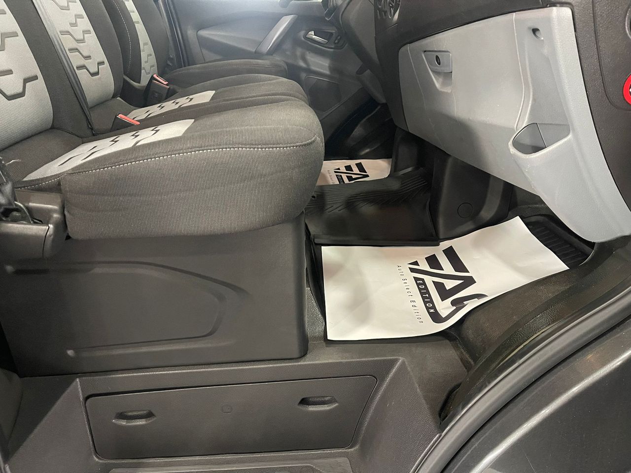 Imagen 129 del Ford Tourneo Custom en Auto Select Edition, Figueres