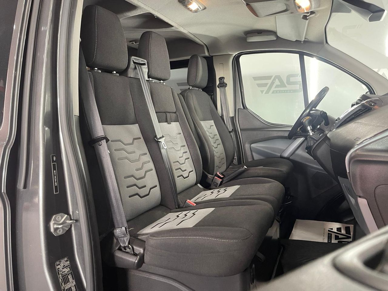 Imagen 157 del Ford Tourneo Custom en Auto Select Edition, Figueres