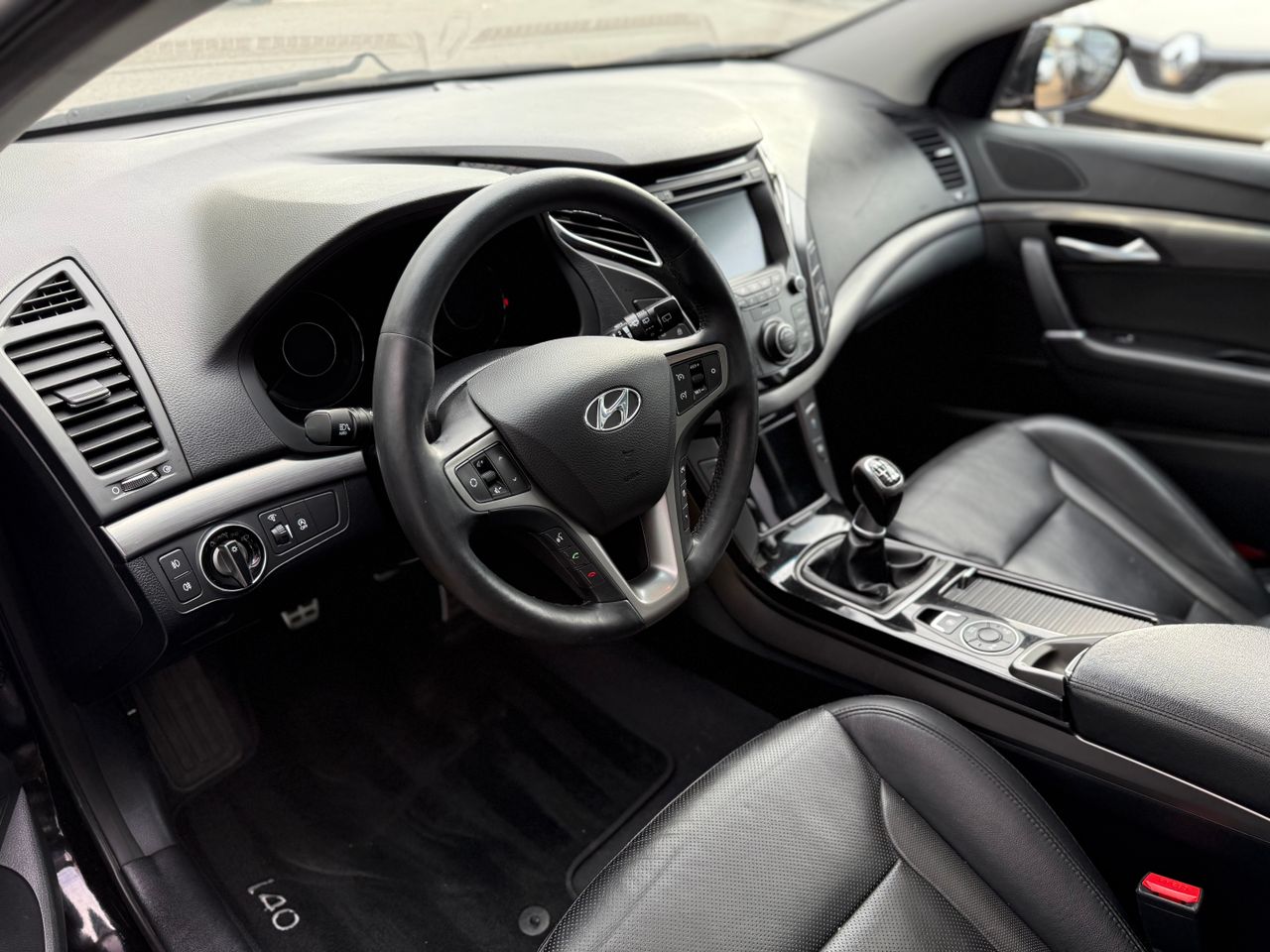 Imagen 14 del Hyundai i40 en Auto Select Edition, Figueres