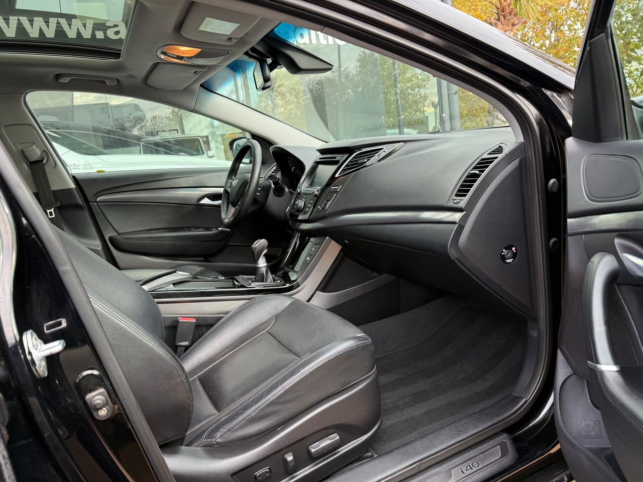 Imagen 6 del Hyundai i40 en Auto Select Edition, Figueres