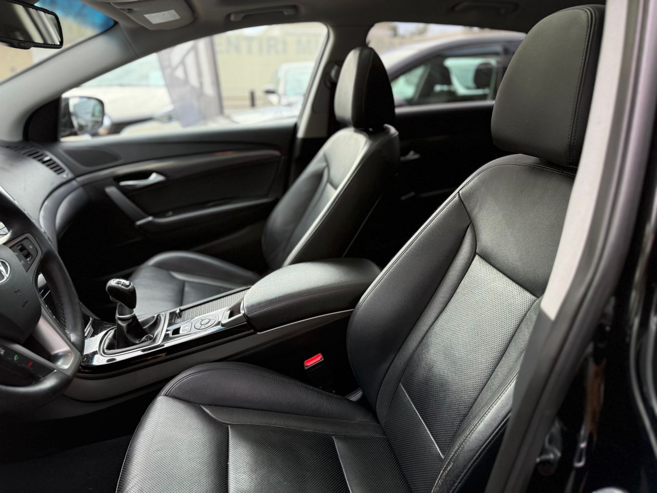 Imagen 12 del Hyundai i40 en Auto Select Edition, Figueres