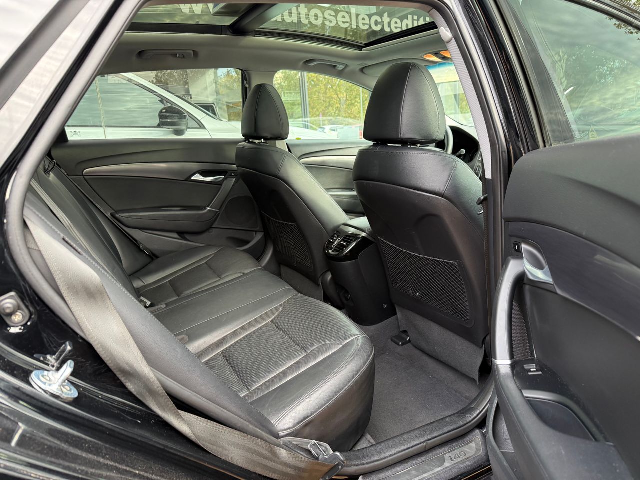 Imagen 9 del Hyundai i40 en Auto Select Edition, Figueres