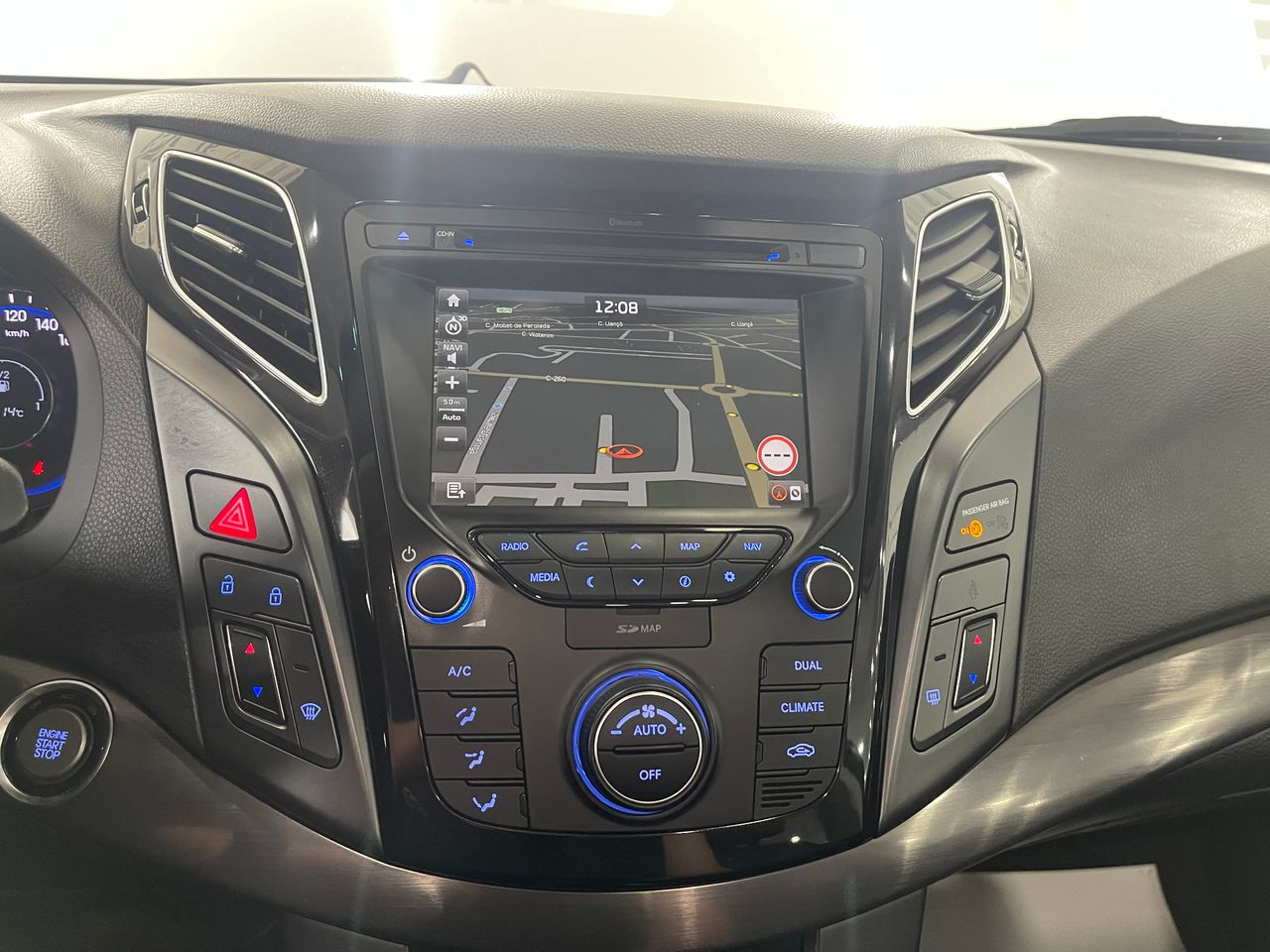 Imagen 86 del Hyundai i40 en Auto Select Edition, Figueres