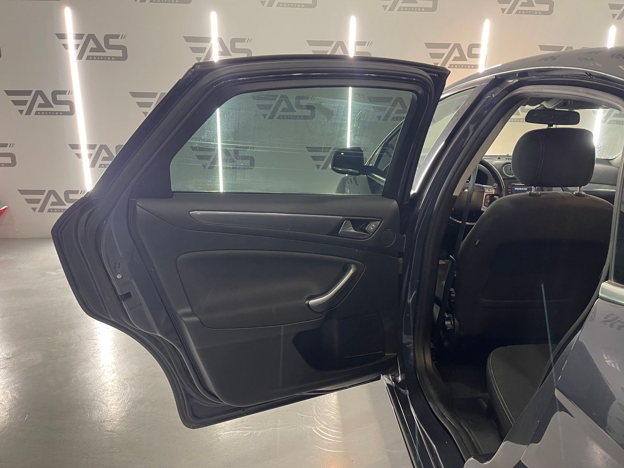 Imagen 91 del Ford Mondeo en Auto Select Edition, Figueres