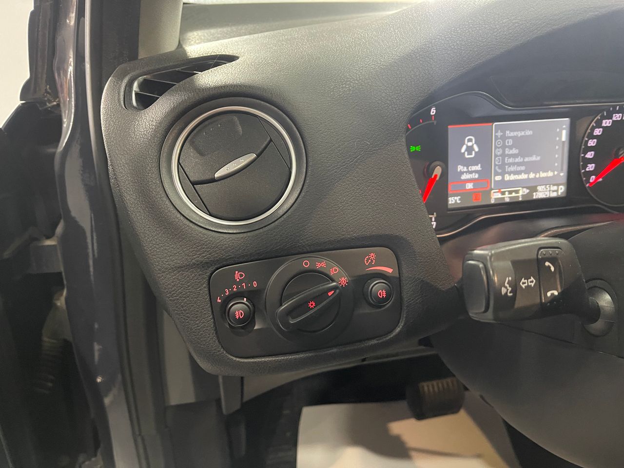 Imagen 69 del Ford Mondeo en Auto Select Edition, Figueres