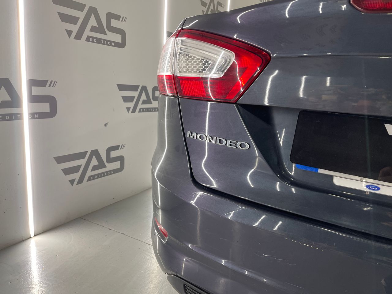 Imagen 31 del Ford Mondeo en Auto Select Edition, Figueres