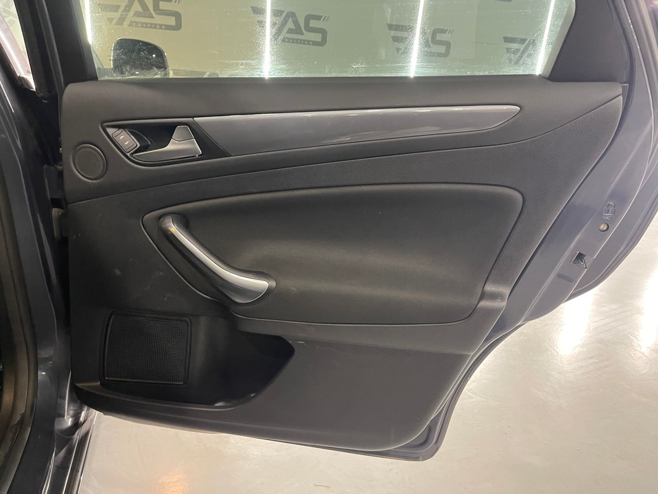 Imagen 100 del Ford Mondeo en Auto Select Edition, Figueres