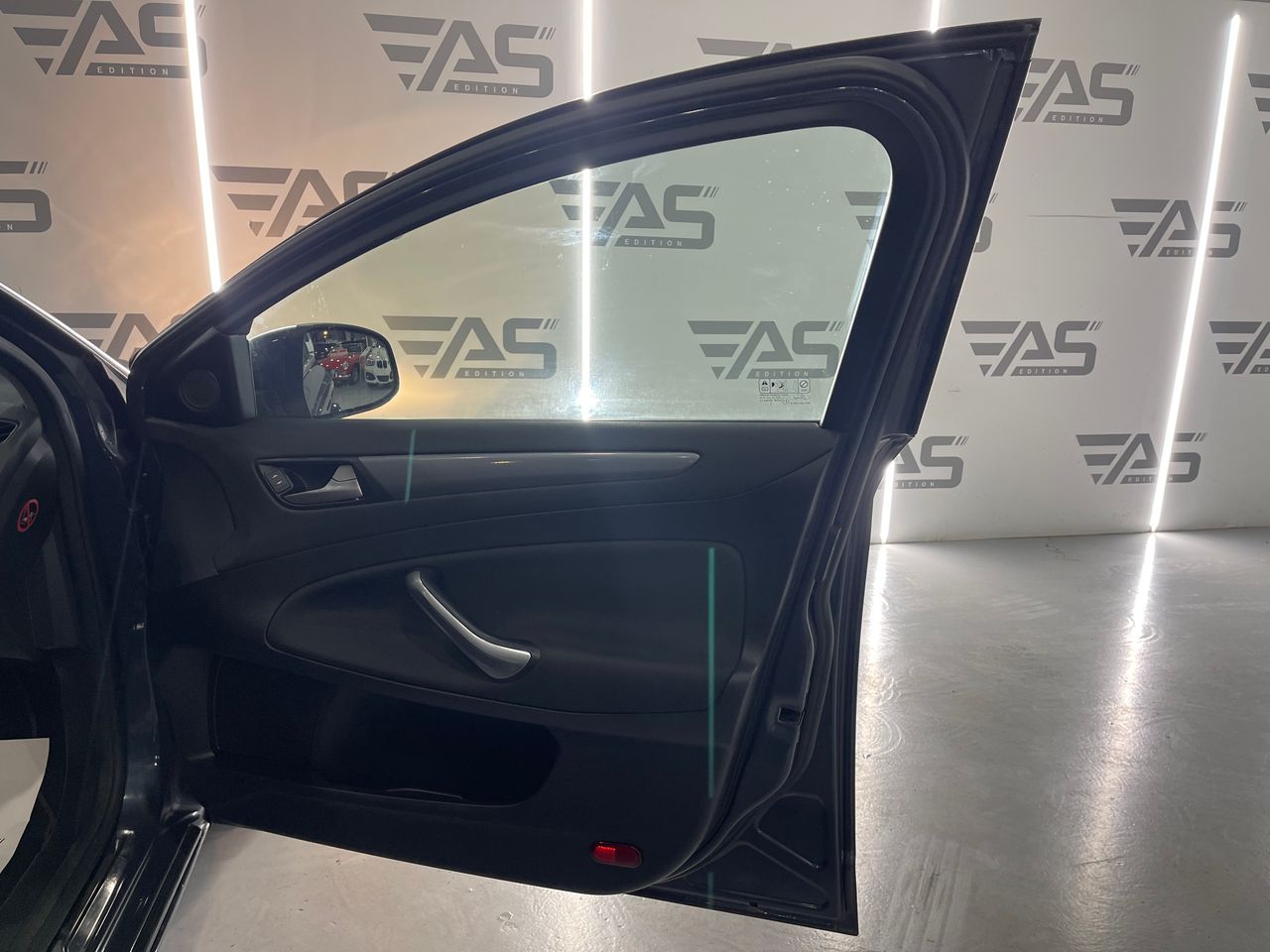 Imagen 105 del Ford Mondeo en Auto Select Edition, Figueres