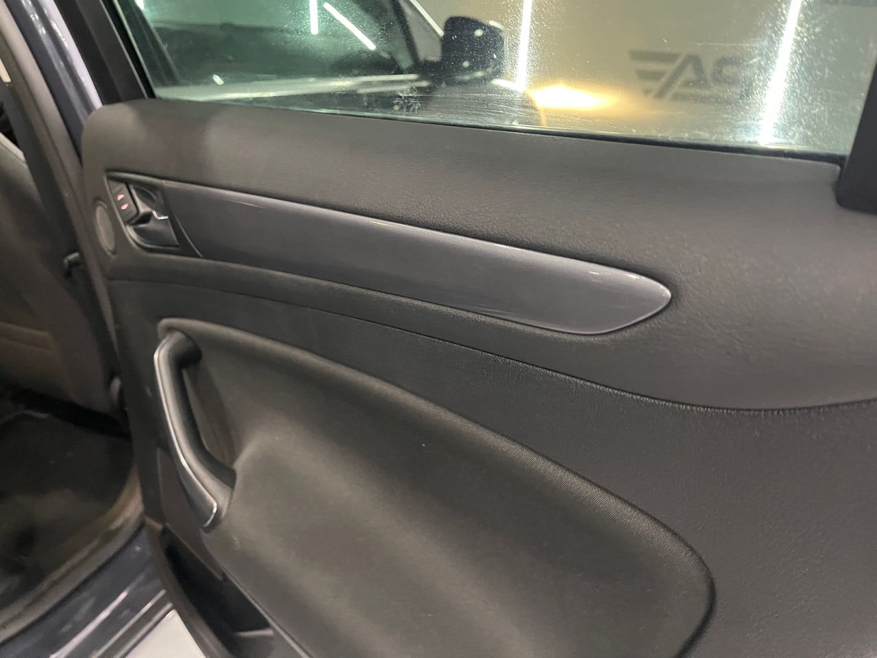 Imagen 101 del Ford Mondeo en Auto Select Edition, Figueres