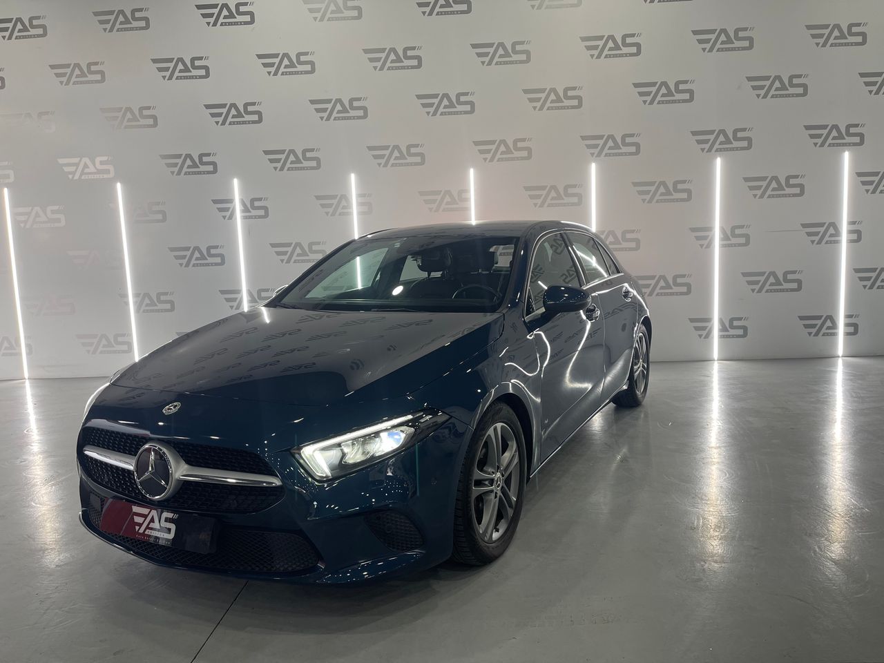 Mercedes Clase A 180d Auto.