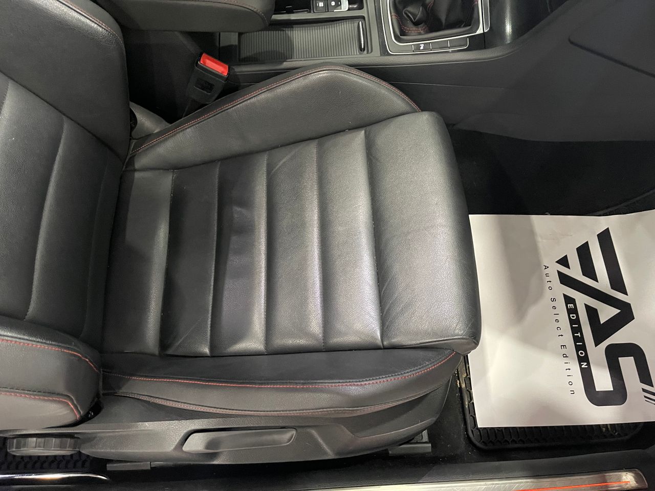 Imagen 138 del Volkswagen Golf en Auto Select Edition, Figueres