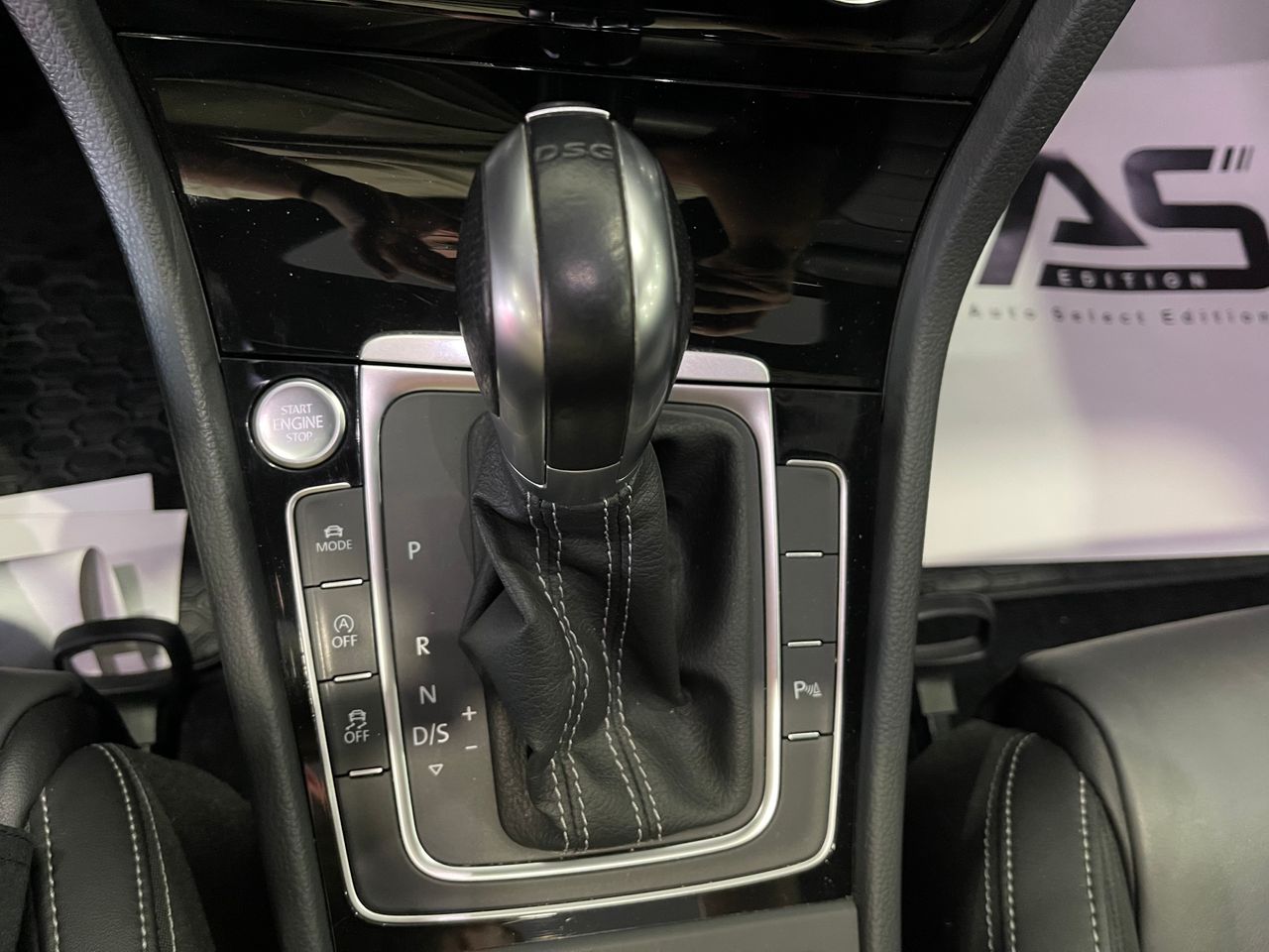 Imagen 107 del Volkswagen Golf en Auto Select Edition, Figueres