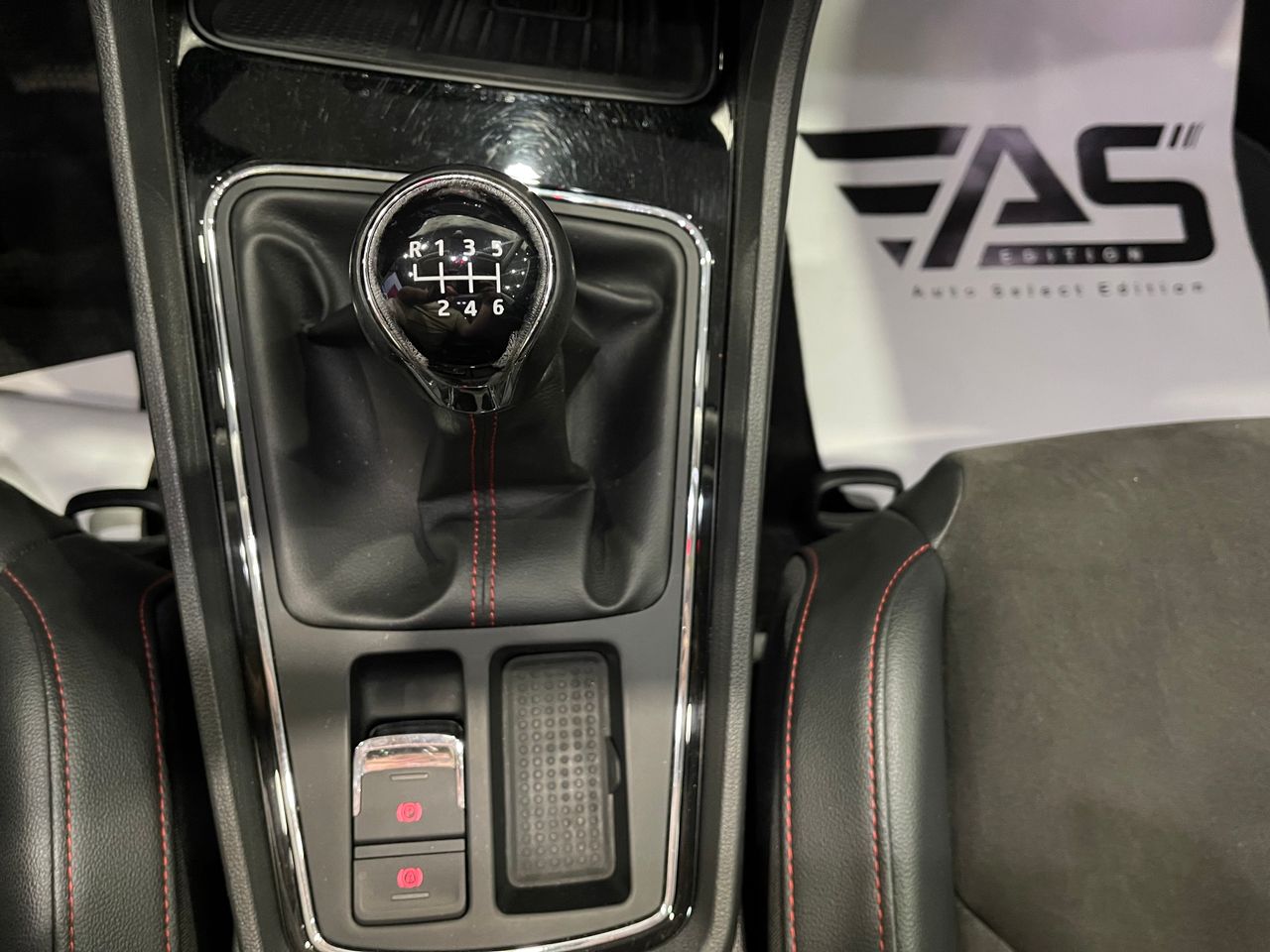 Imagen 102 del Seat Leon en Auto Select Edition, Figueres