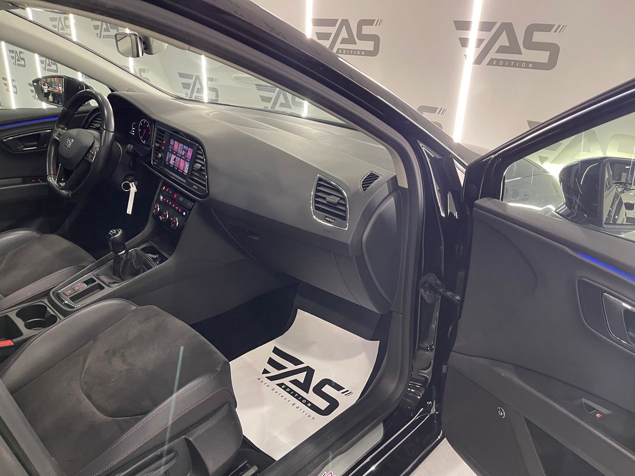 Imagen 130 del Seat Leon en Auto Select Edition, Figueres