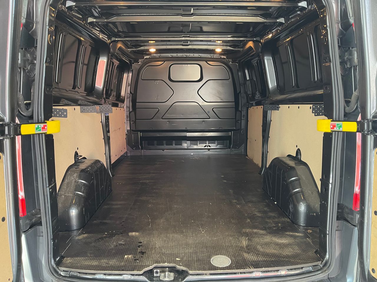 Imagen 61 del Ford Tourneo Custom en Auto Select Edition, Figueres