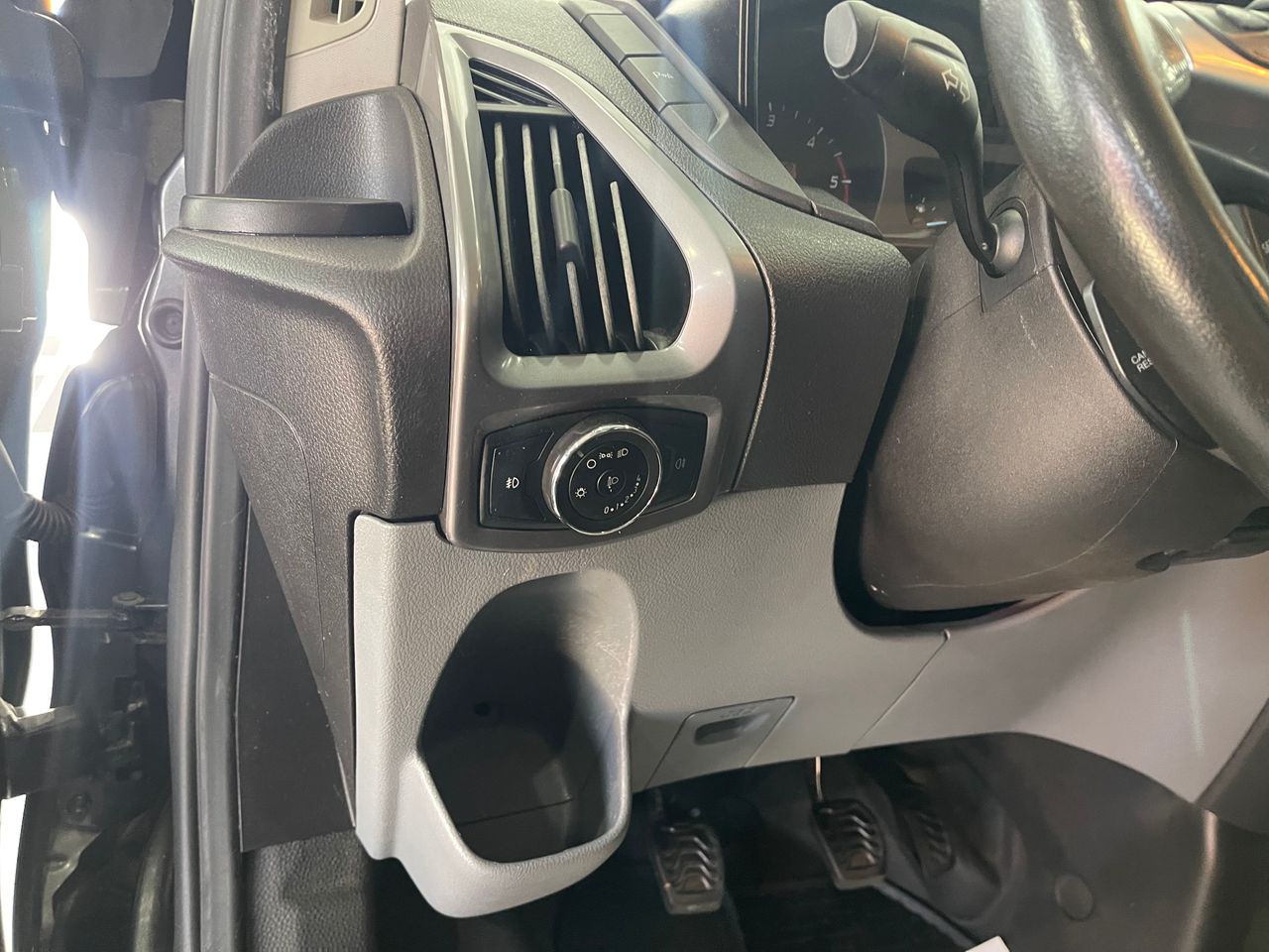 Imagen 89 del Ford Tourneo Custom en Auto Select Edition, Figueres