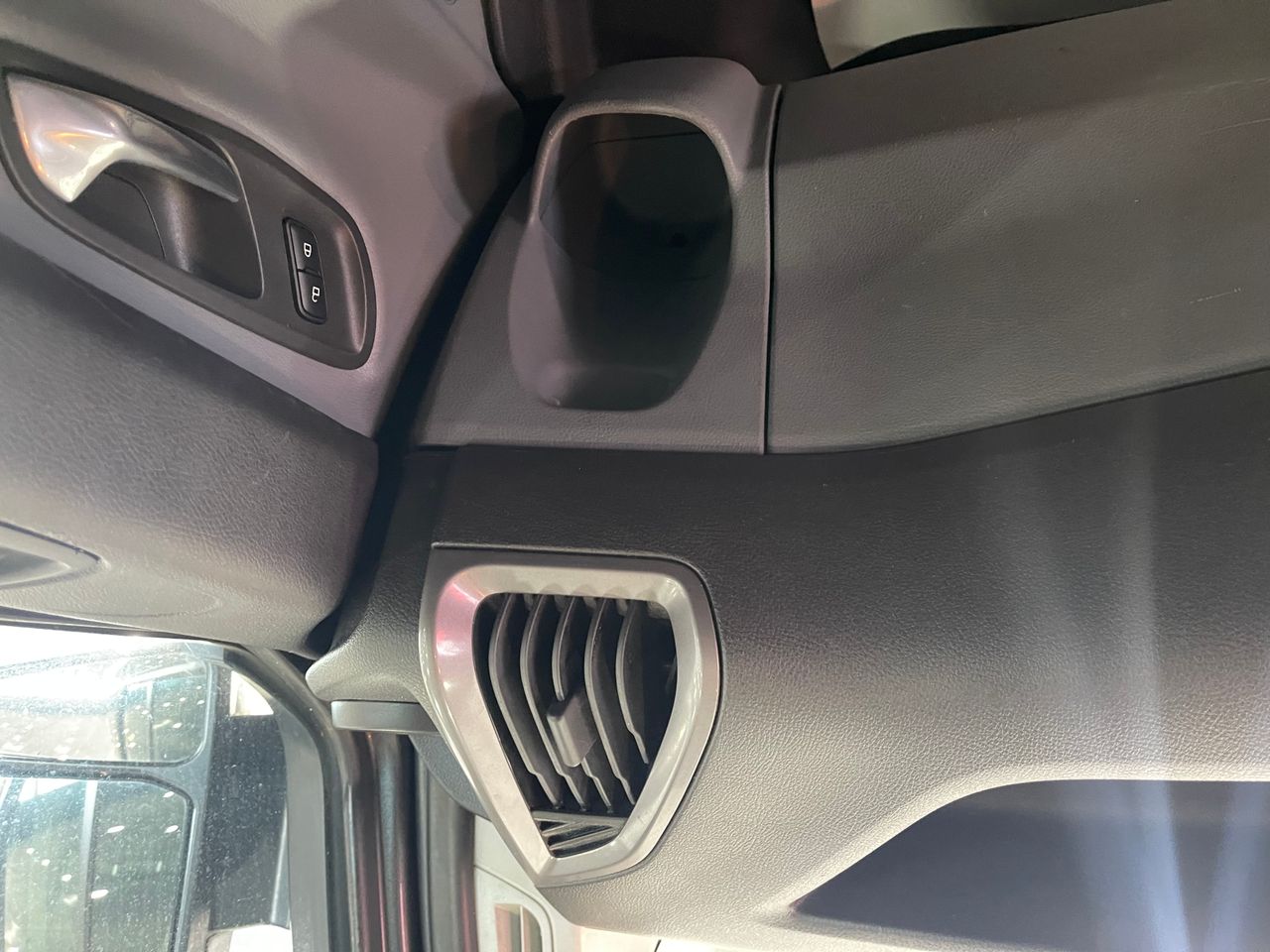 Imagen 101 del Ford Tourneo Custom en Auto Select Edition, Figueres