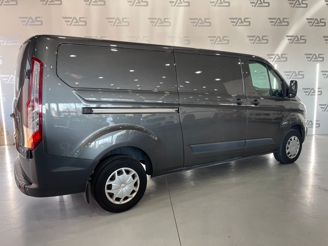 Imagen 4 del Ford Tourneo Custom en Auto Select Edition, Figueres