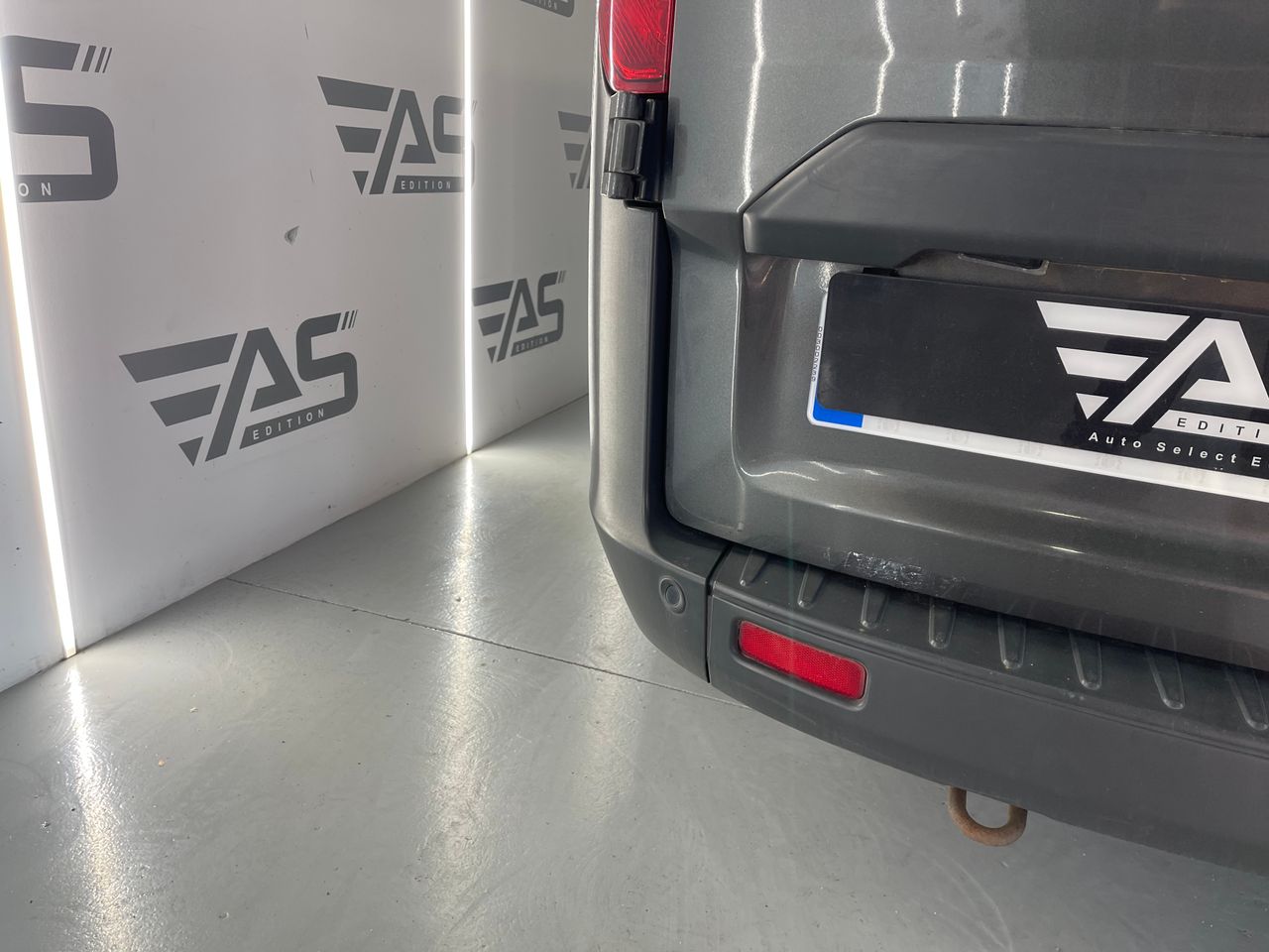 Imagen 23 del Ford Tourneo Custom en Auto Select Edition, Figueres