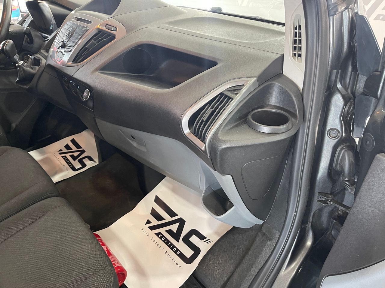 Imagen 116 del Ford Tourneo Custom en Auto Select Edition, Figueres