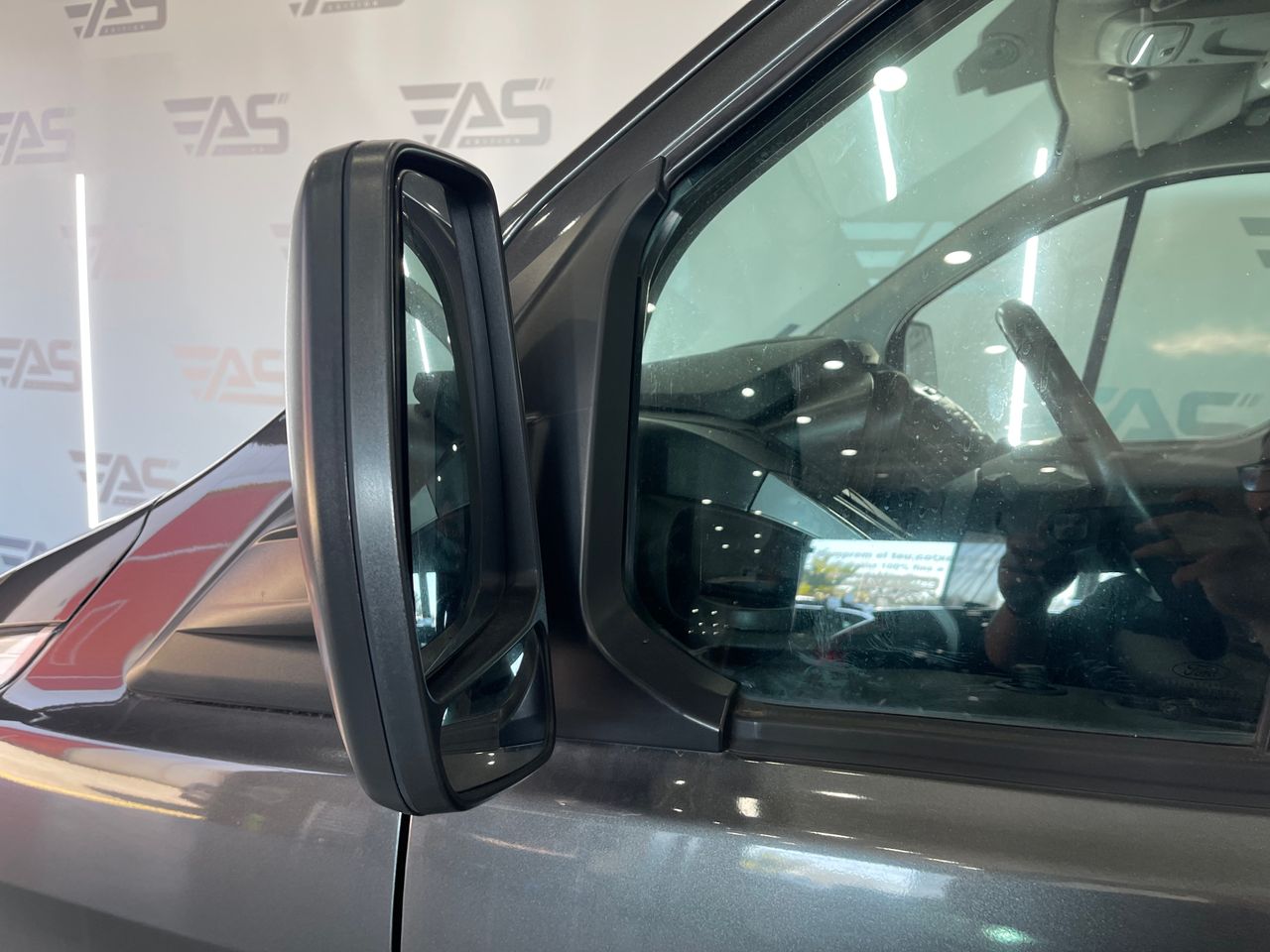 Imagen 37 del Ford Tourneo Custom en Auto Select Edition, Figueres