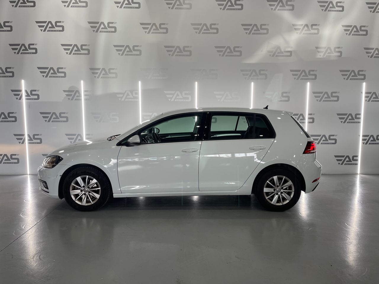 Imagen 5 del Volkswagen Golf en Auto Select Edition, Figueres