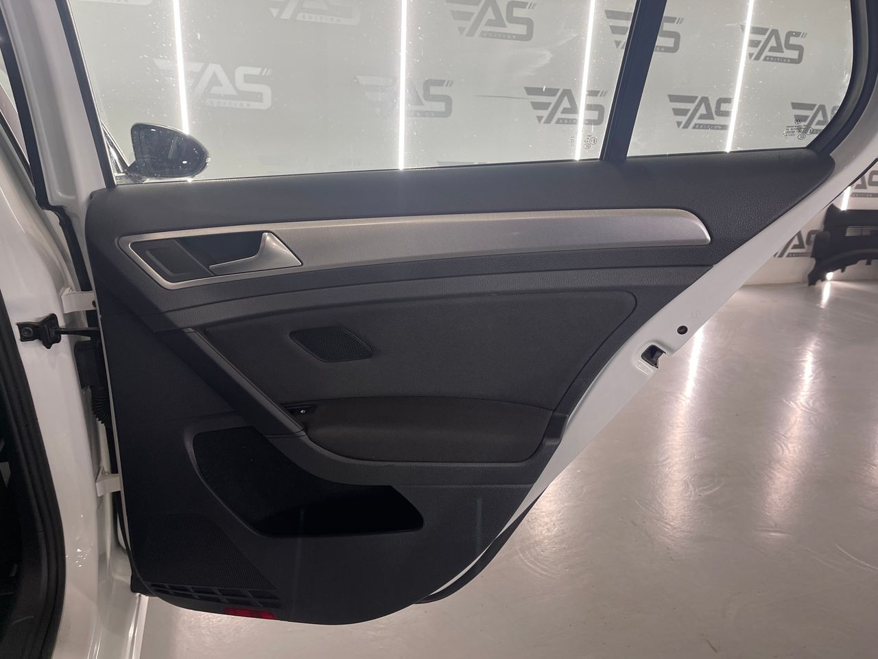 Imagen 105 del Volkswagen Golf en Auto Select Edition, Figueres