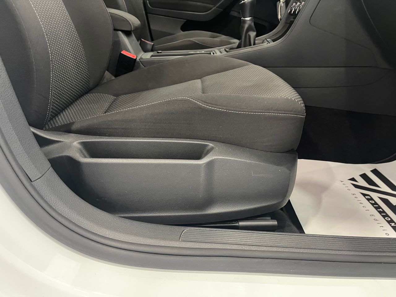 Imagen 121 del Volkswagen Golf en Auto Select Edition, Figueres