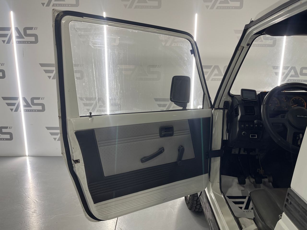 Imagen 88 del Suzuki Samurai en Auto Select Edition, Figueres