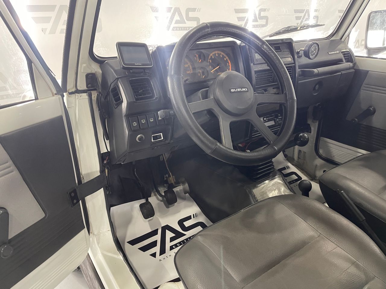 Imagen 95 del Suzuki Samurai en Auto Select Edition, Figueres