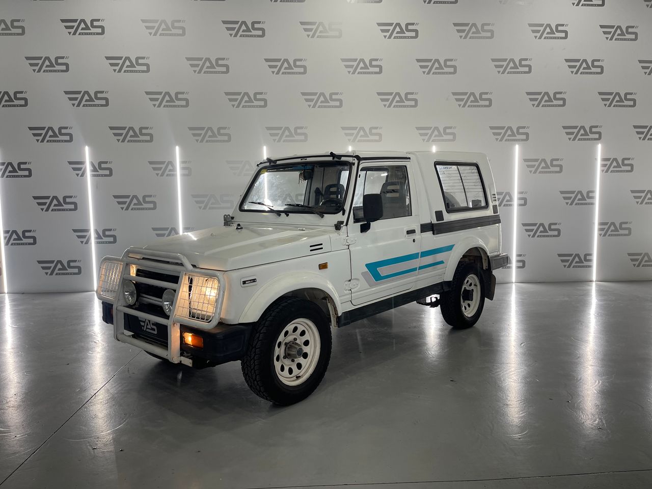 Suzuki Samurai 1.3 69cv – Hard Top