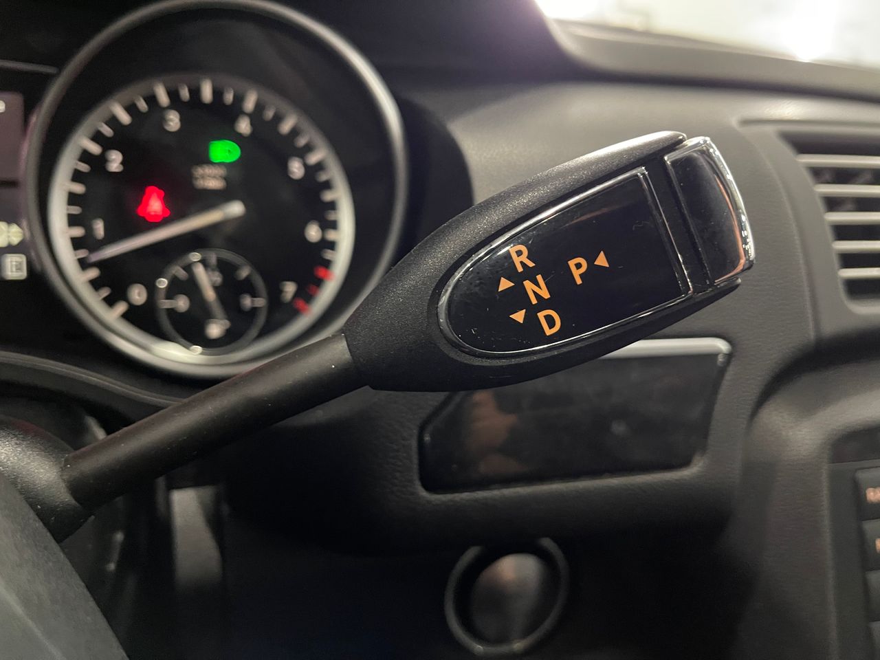 Imagen 212 del Mercedes Clase R en Auto Select Edition, Figueres