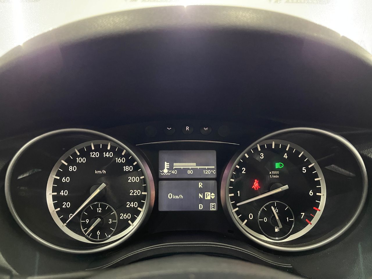 Imagen 93 del Mercedes Clase R en Auto Select Edition, Figueres