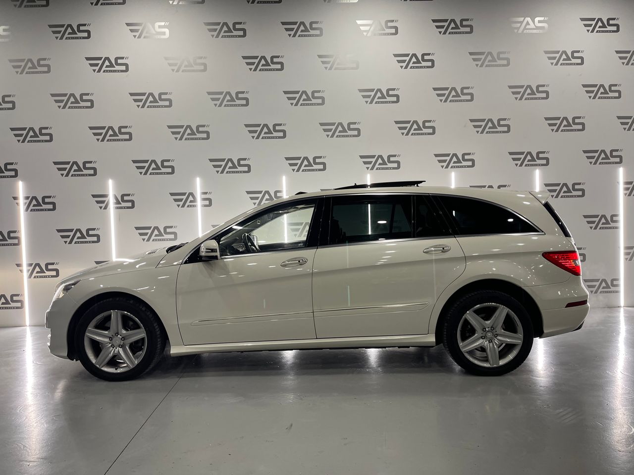 Imagen 7 del Mercedes Clase R en Auto Select Edition, Figueres