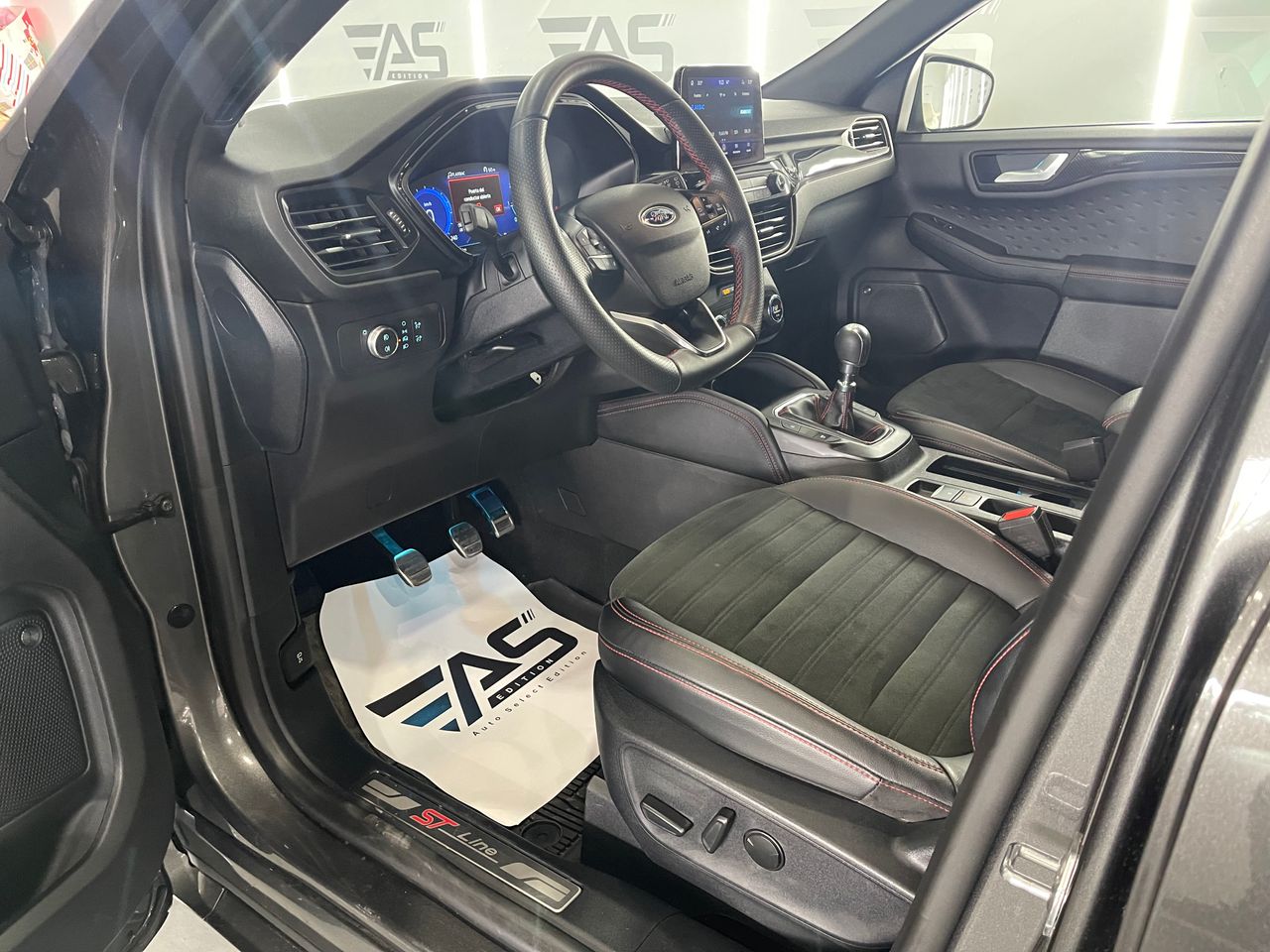 Imagen 168 del Ford Kuga en Auto Select Edition, Figueres