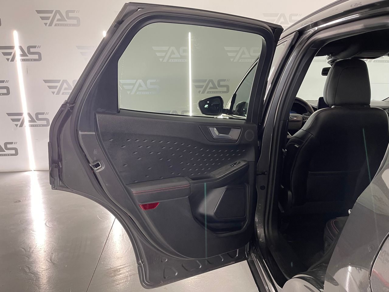 Imagen 102 del Ford Kuga en Auto Select Edition, Figueres