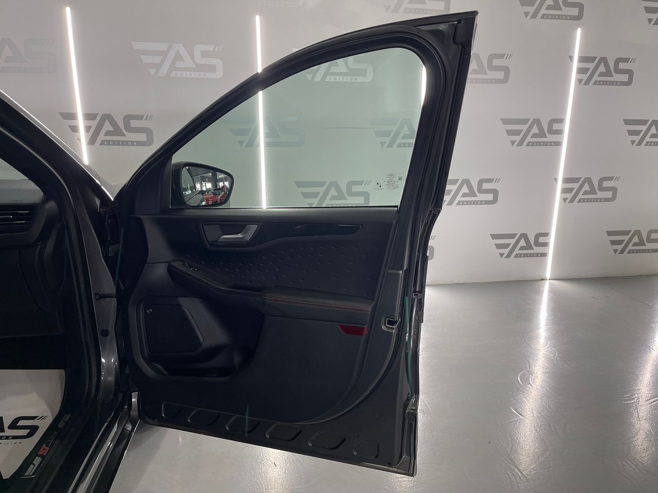 Imagen 120 del Ford Kuga en Auto Select Edition, Figueres