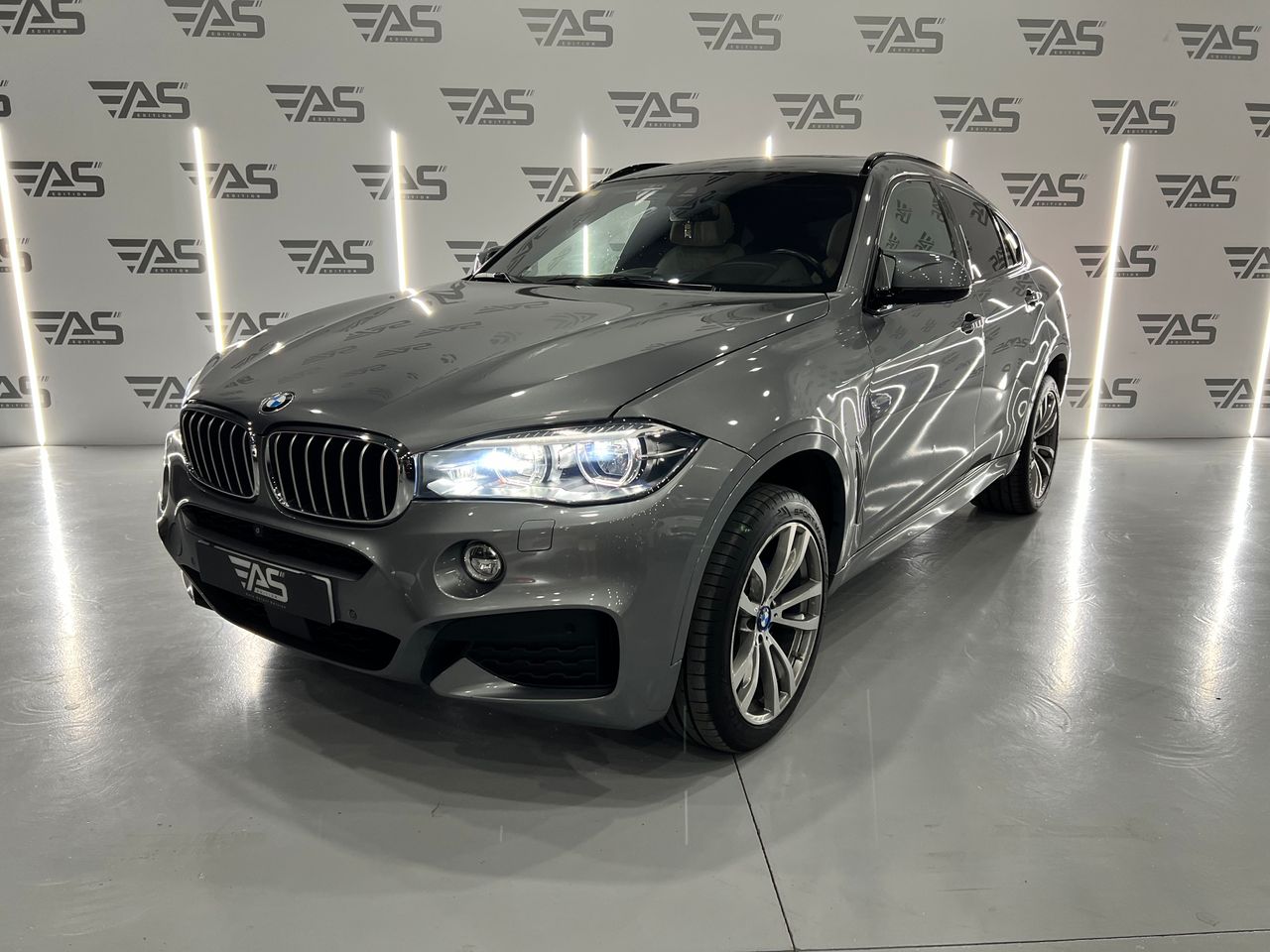 BMW X6 xDrive40d 5p. – Full Full Extras !!!