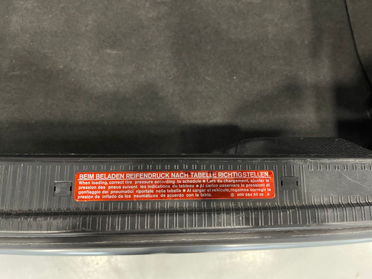 Imagen 71 del Mercedes Clase SL en Auto Select Edition, Figueres