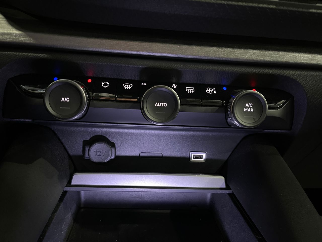 Imagen 138 del Citroën C5 X en Auto Select Edition, Figueres