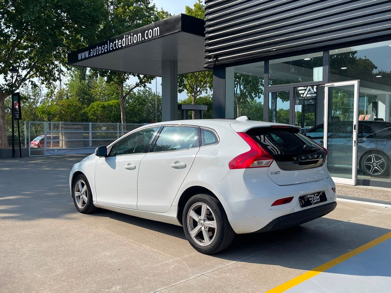 Imagen 4 del Volvo V40 en Auto Select Edition, Figueres