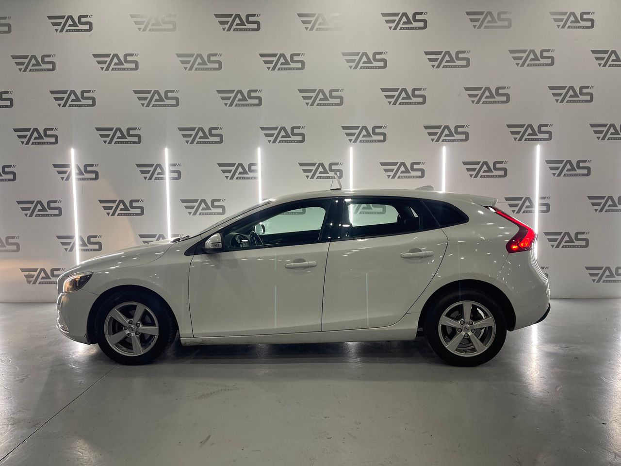 Imagen 6 del Volvo V40 en Auto Select Edition, Figueres