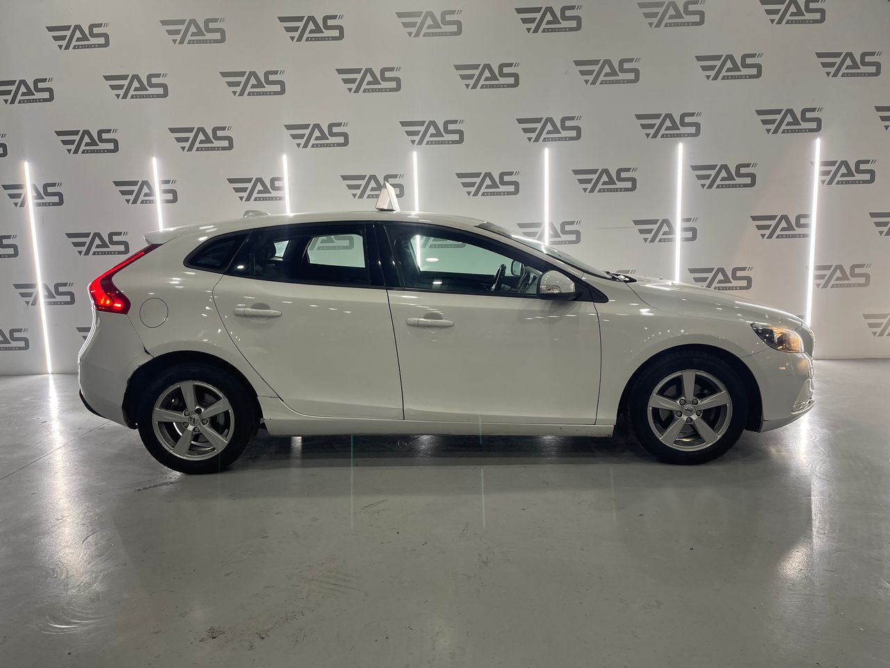 Imagen 7 del Volvo V40 en Auto Select Edition, Figueres